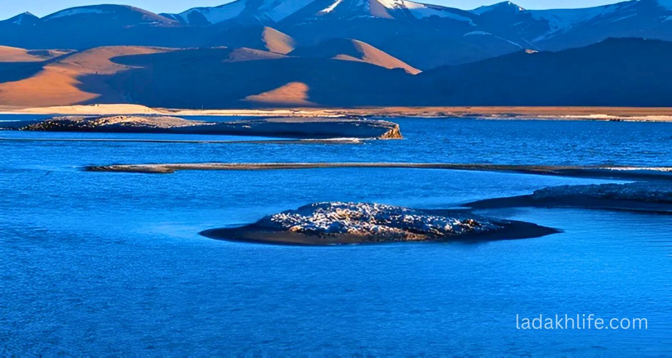 Startspuk Tso panoramic view Ladakh offbeat lake Himalayan backdrop
